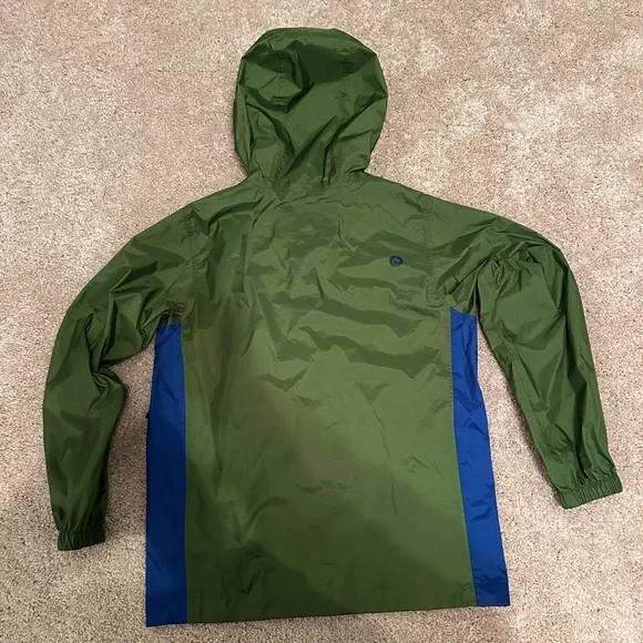 Marmot Kids PreCip Eco Jacket in Storm/Cilantro, size M.